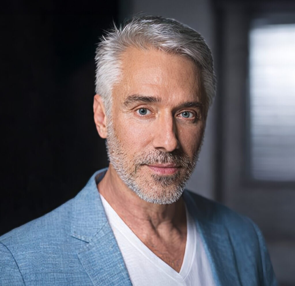 Louie Mandrapilias